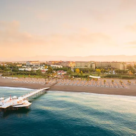 Selectum Family Side Hotel 5*