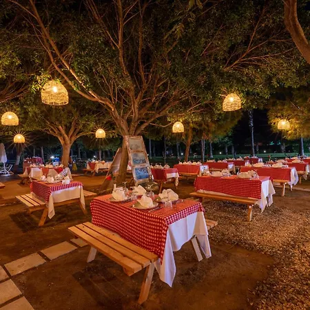 Hotel Selectum Family Side 5*