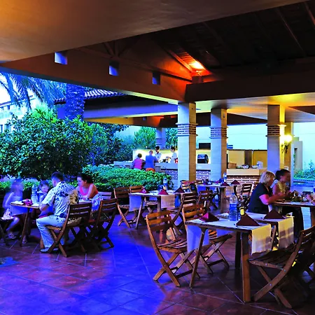 Selectum Family Side Hotel 5*