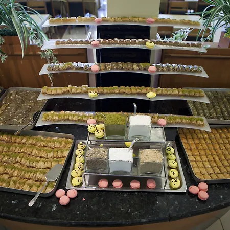 Selectum Family Side Hotel 5*