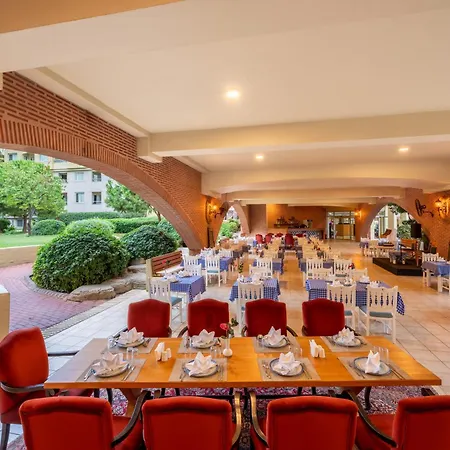 Otel Selectum Family Side Kızılağaç